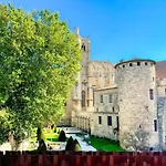 Le Jardin De La Cathedrale - T2 - Centre - Emplacement & Vue Extraordinaires شقة