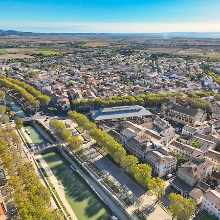 Le Jardin De La Cathedrale - T2 - Centre - Emplacement & Vue Extraordinaires شقة ناربون